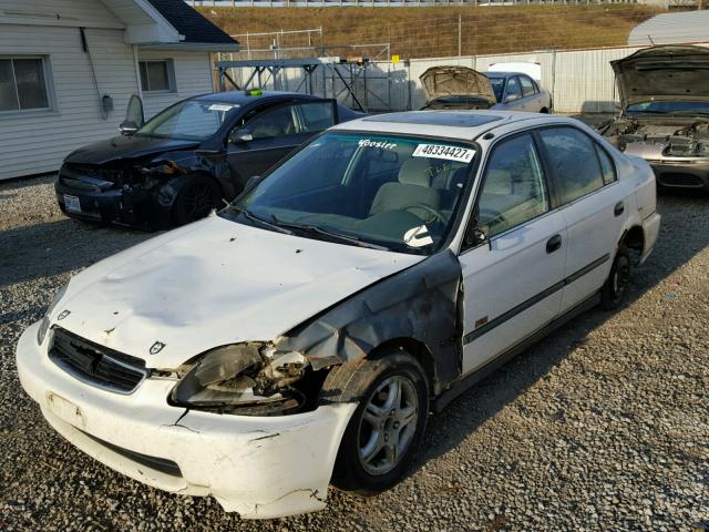 1HGEJ6579WL019683 - 1998 HONDA CIVIC LX WHITE photo 2