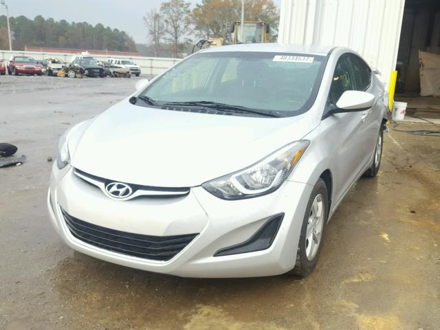 5NPDH4AE0FH634559 - 2015 HYUNDAI ELANTRA SE SILVER photo 2