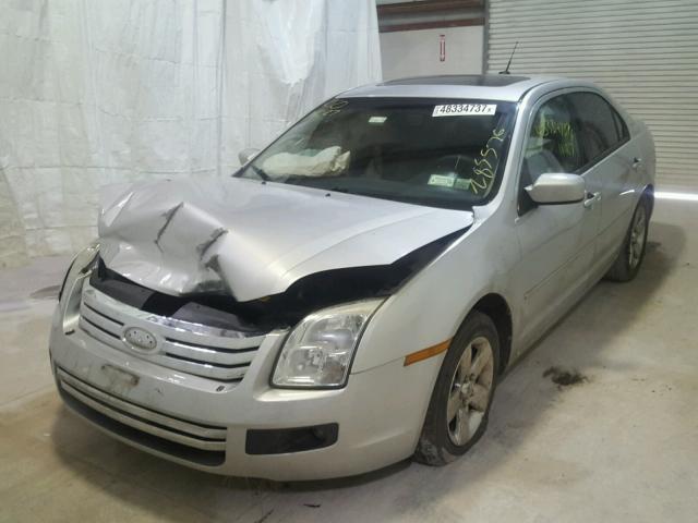 3FAHP07Z39R199244 - 2009 FORD FUSION SE SILVER photo 2