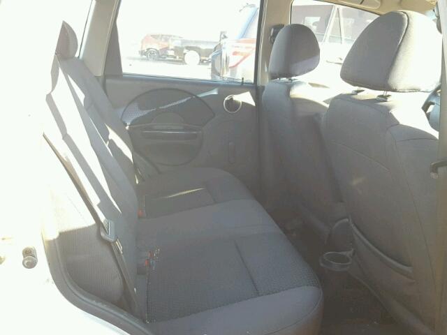 KL1TD66627B717778 - 2007 CHEVROLET AVEO BASE WHITE photo 6