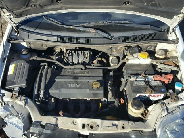 KL1TD66627B717778 - 2007 CHEVROLET AVEO BASE WHITE photo 7
