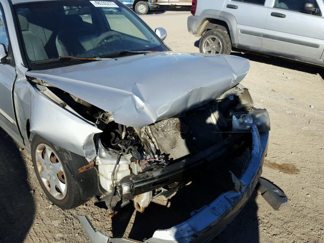 KMHDN46D24U844927 - 2004 HYUNDAI ELANTRA GL GRAY photo 9