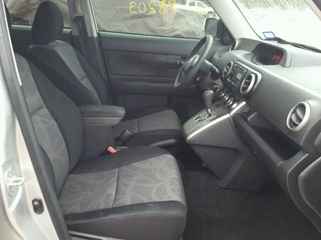 JTLZE4FE4DJ034076 - 2013 TOYOTA SCION XB 银色 照片 5