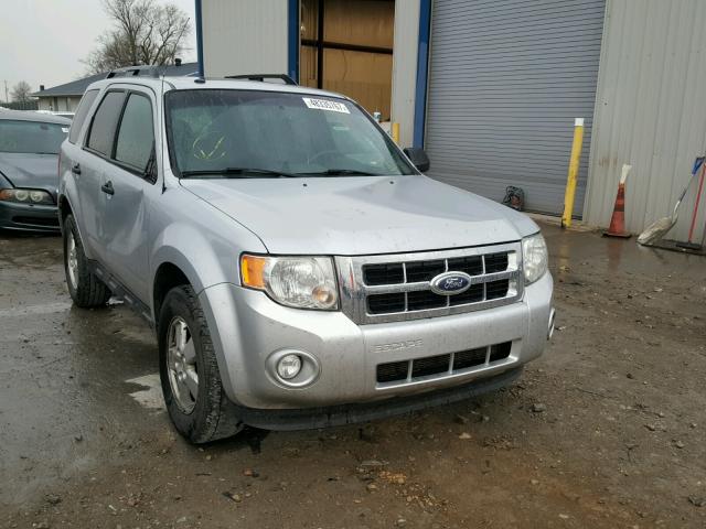 1FMCU0D78BKB71767 - 2011 FORD ESCAPE XLT SILVER photo 1