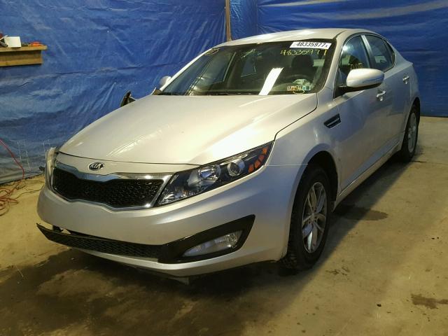 5XXGM4A71DG246128 - 2013 KIA OPTIMA LX SILVER photo 2