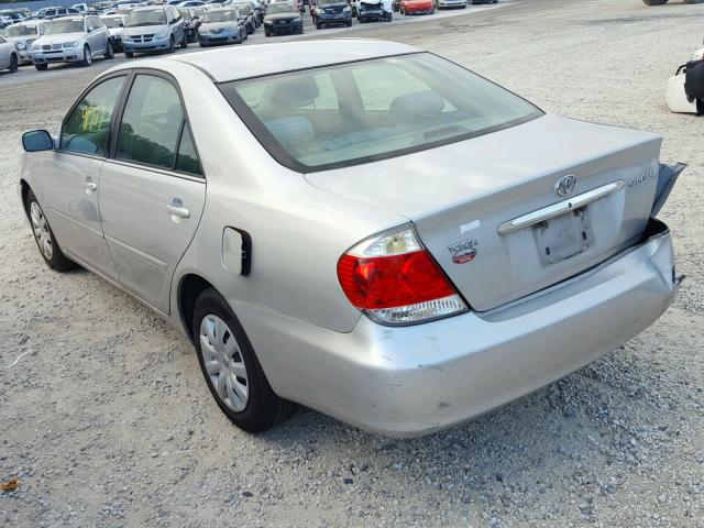 4T1BE30K46U152096 - 2006 TOYOTA CAMRY LE ვერცხლისფერი ფოტო 3