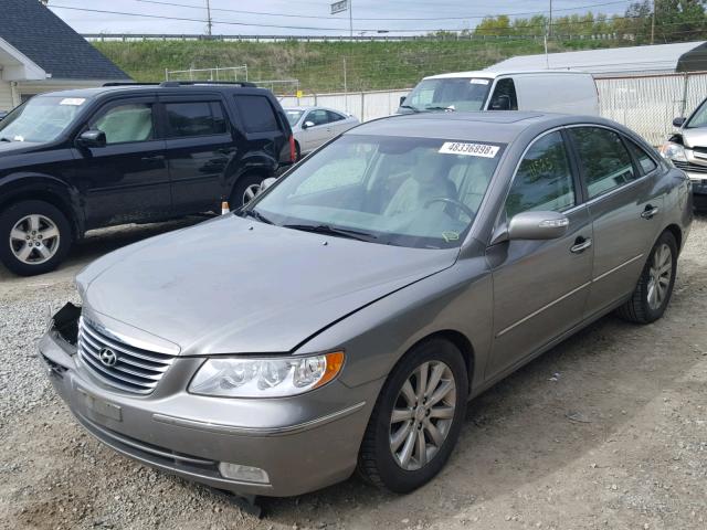 KMHFC46F39A370172 - 2009 HYUNDAI AZERA SE GRAY photo 2