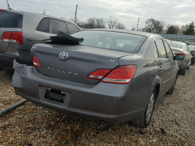 4T1BK36BX7U171348 - 2007 TOYOTA AVALON XL GRAY photo 4