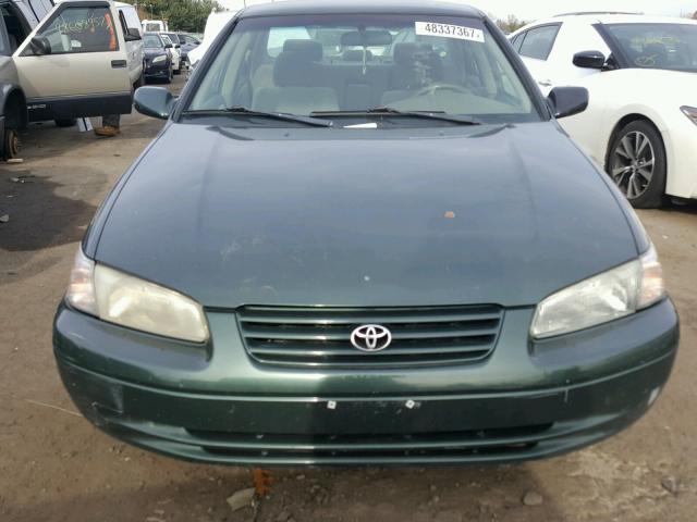 4T1BG22K6XU600776 - 1999 TOYOTA CAMRY CE GREEN photo 10