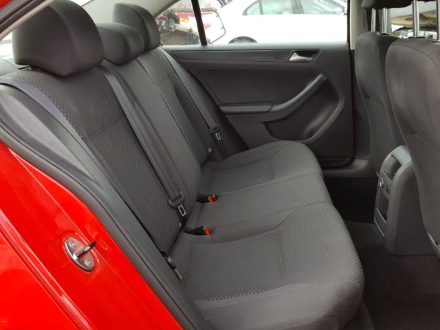 3VW2K7AJ6EM306527 - 2014 VOLKSWAGEN JETTA BASE RED photo 6