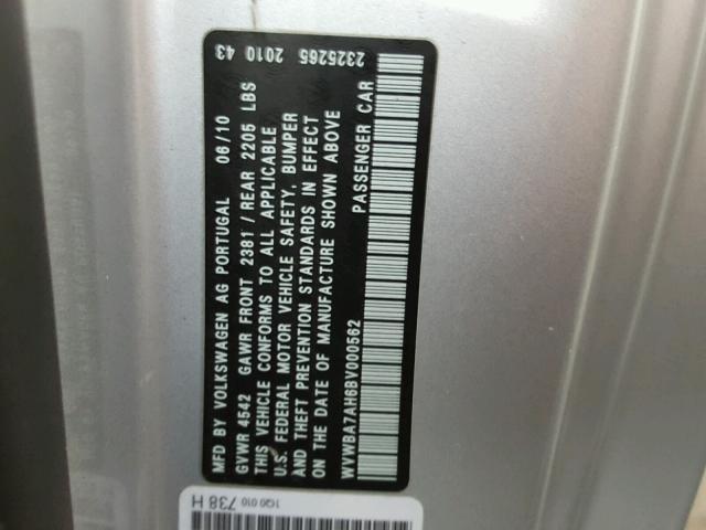 WVWBA7AH6BV000562 - 2011 VOLKSWAGEN EOS KOMFOR SILVER photo 10