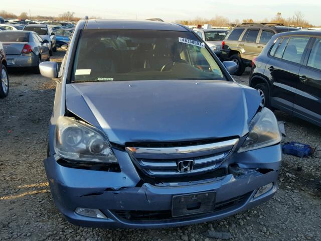 5FNRL38865B062778 - 2005 HONDA ODYSSEY TO BLUE photo 9