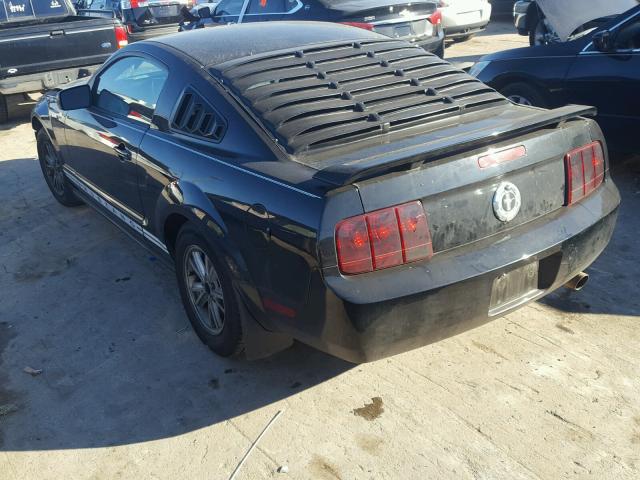 1ZVFT80N465176358 - 2006 FORD MUSTANG BLACK photo 3