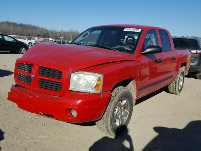 1D7HW48N96S600253 - 2006 DODGE DAKOTA QUA RED photo 2