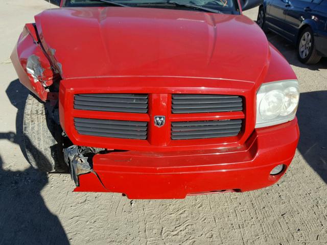 1D7HW48N96S600253 - 2006 DODGE DAKOTA QUA RED photo 7