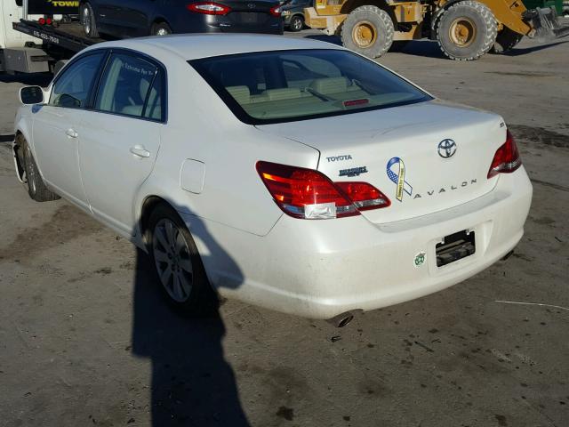 4T1BK36B36U088441 - 2006 TOYOTA AVALON XL WHITE photo 3