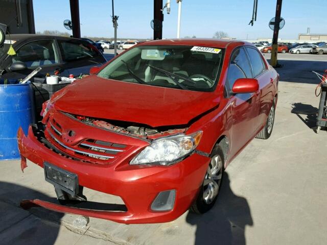 5YFBU4EE9DP210844 - 2013 TOYOTA COROLLA BA RED photo 2