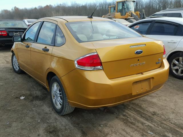 1FAHP35N49W131016 - 2009 FORD FOCUS SE GOLD photo 3