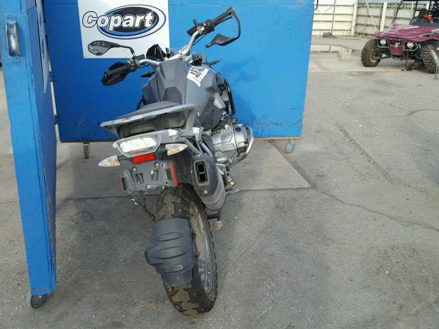 WB10A1105DZ183086 - 2013 BMW R1200 GS TWO TONE photo 9