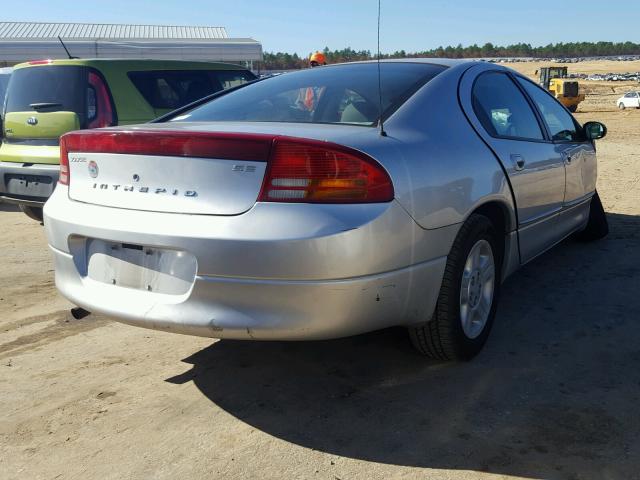 2B3AD46R84H709509 - 2004 DODGE INTREPID S SILVER photo 4