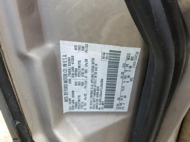 5LMPU28A4YLJ06384 - 2000 LINCOLN NAVIGATOR 金色 照片 10