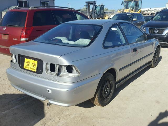 1HGEJ6128YL081699 - 2000 HONDA CIVIC DX SILVER photo 4