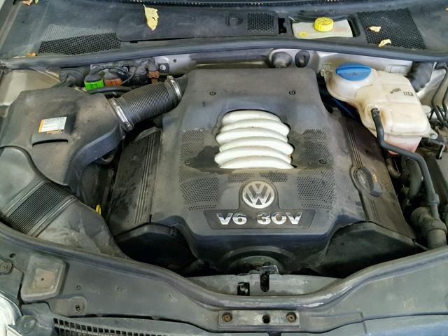 WVWTU63B15E040289 - 2005 VOLKSWAGEN PASSAT GLX 棕色 照片 7
