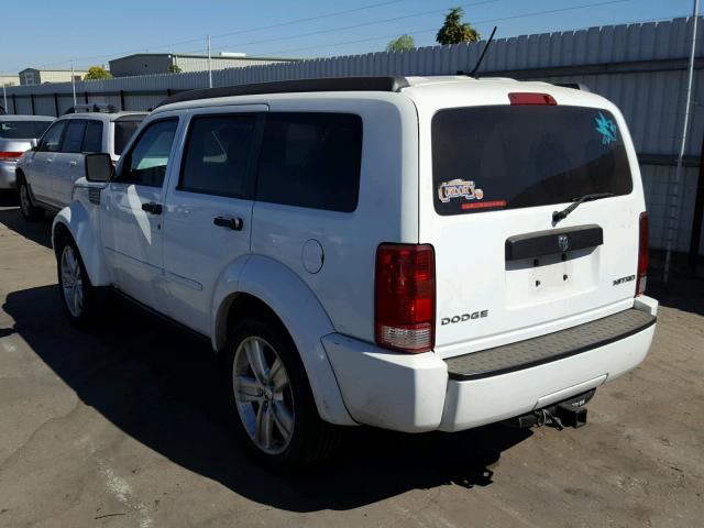 1D4PT4GK3BW600163 - 2011 DODGE NITRO HEAT WHITE photo 3