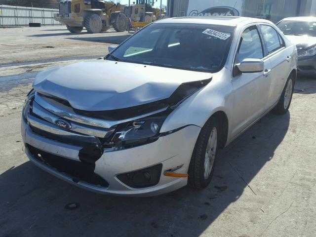 3FAHP0HA9CR140702 - 2012 FORD FUSION SE SILVER photo 2