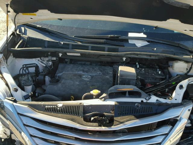 5TDDK3DC9FS105837 - 2015 TOYOTA SIENNA XLE WHITE photo 7