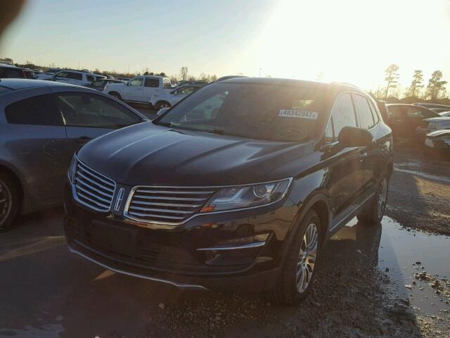 5LMCJ3C92HUL28782 - 2017 LINCOLN MKC RESERV BLACK photo 2