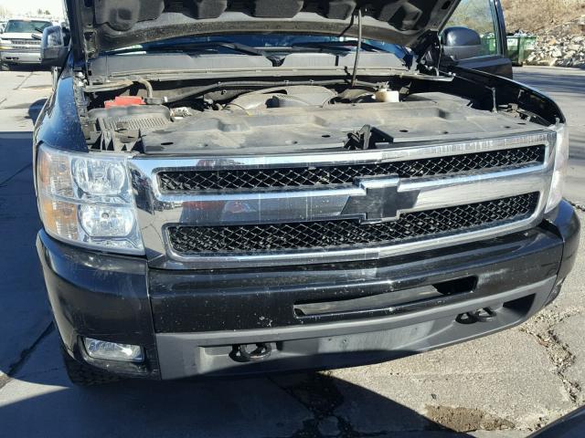 1GCSKTE39AZ174475 - 2010 CHEVROLET SILVERADO BLACK photo 7