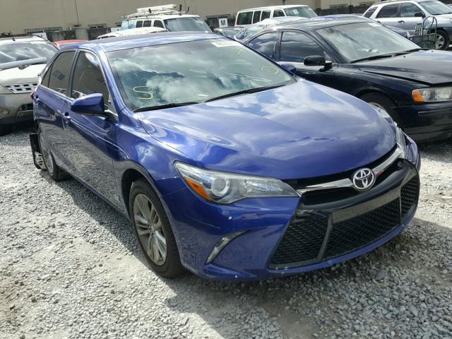 4T1BF1FK1FU976467 - 2015 TOYOTA CAMRY LE BLUE photo 1