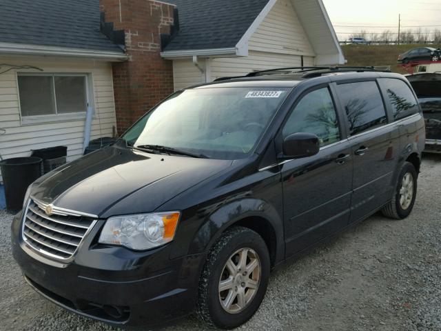 2A8HR54P28R735053 - 2008 CHRYSLER TOWN & COU BLACK photo 2