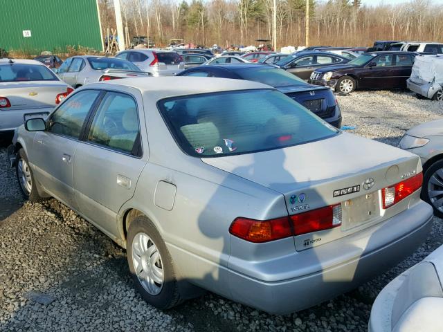 4T1BG22K4YU680466 - 2000 TOYOTA CAMRY CE SILVER photo 3