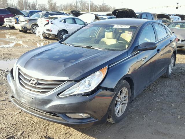 5NPEB4AC9DH786339 - 2013 HYUNDAI SONATA GLS BLACK photo 2