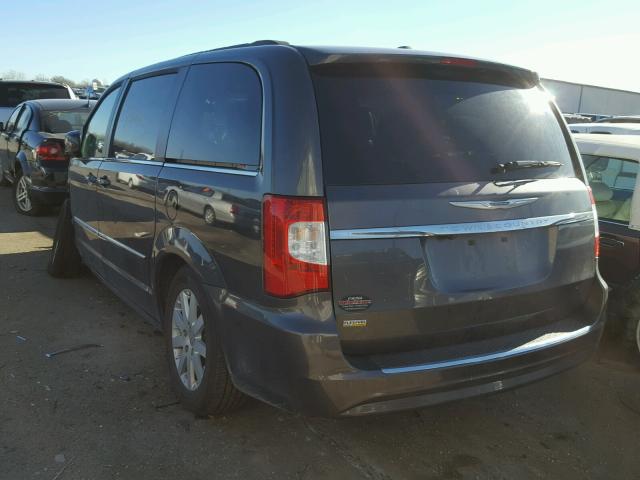 2C4RC1BG3GR282021 - 2016 CHRYSLER TOWN & COU GRAY photo 3