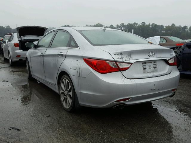 5NPEC4AB2DH594037 - 2013 HYUNDAI SONATA SE SILVER photo 3