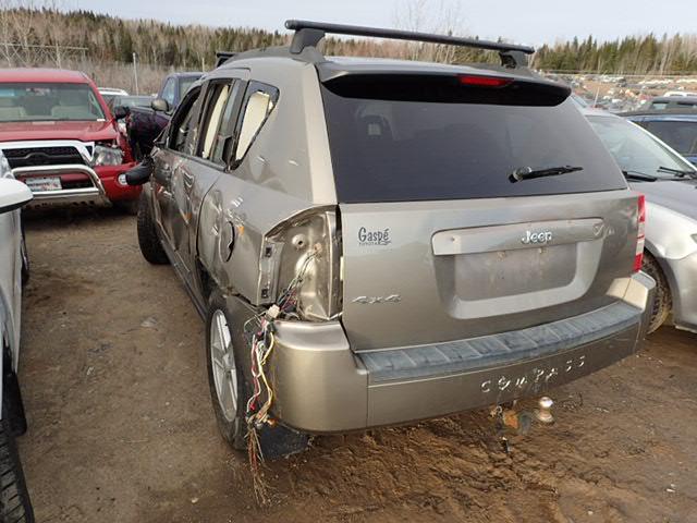 1J8FF47W38D563857 - 2008 JEEP COMPASS SP BEIGE photo 3