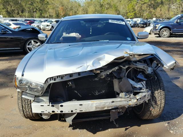 2C3CDXBG0CH203639 - 2012 DODGE CHARGER SE SILVER photo 9