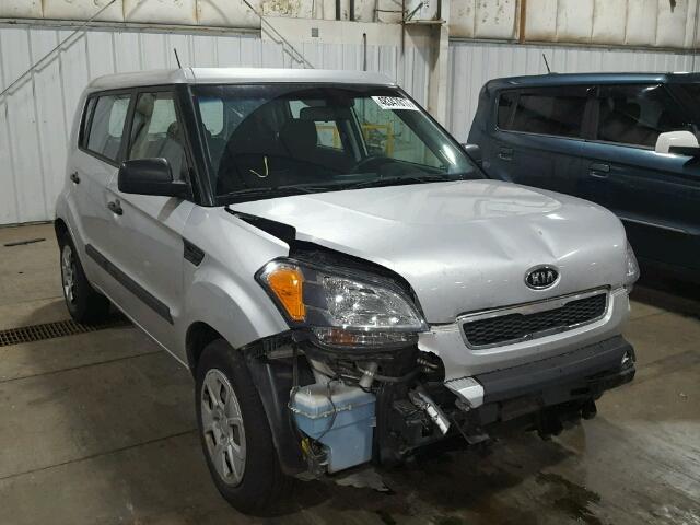 KNDJT2A12B7717380 - 2011 KIA SOUL SILVER photo 1