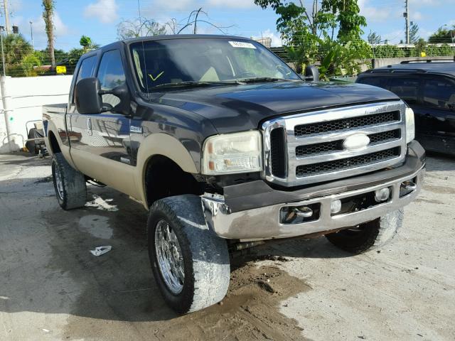 1FTSW21P65EC61514 - 2005 FORD F250 SUPER GRAY photo 1