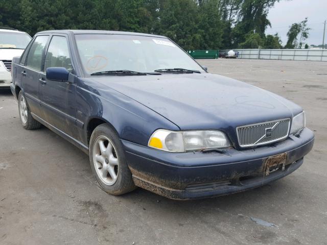 YV1LS5549W1430753 - 1998 VOLVO S70 BLUE photo 1