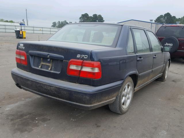 YV1LS5549W1430753 - 1998 VOLVO S70 BLUE photo 4