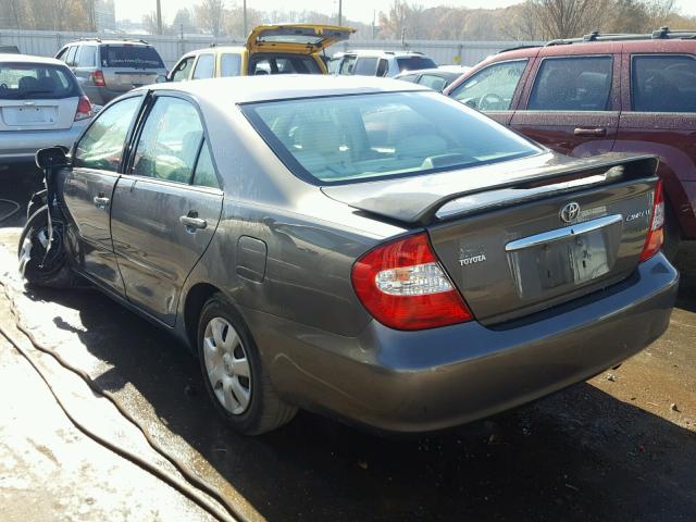 4T1BE32K14U919087 - 2004 TOYOTA CAMRY LE CHARCOAL photo 3