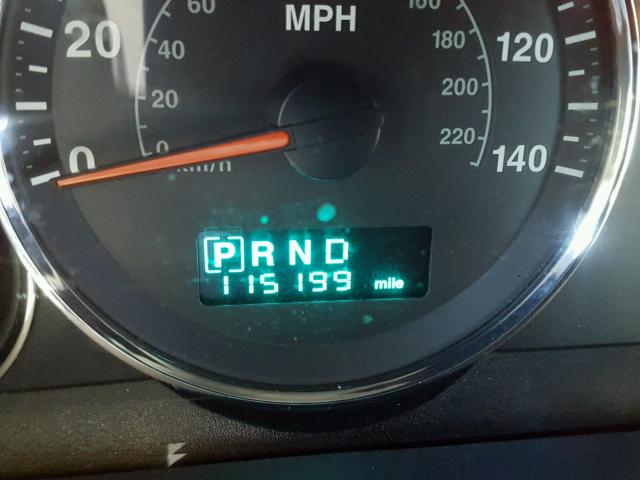 1J8HG58P07C694994 - 2007 JEEP COMMANDER WHITE photo 8