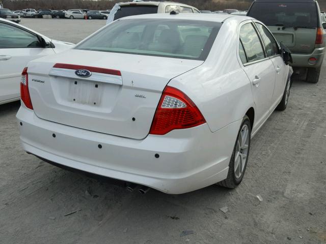 3FAHP0JAXBR232491 - 2011 FORD FUSION SEL WHITE photo 4