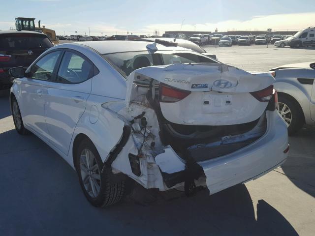 5NPDH4AE7GH667768 - 2016 HYUNDAI ELANTRA SE WHITE photo 3