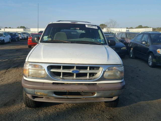 1FMDU34X8TUC03662 - 1996 FORD EXPLORER WHITE photo 9