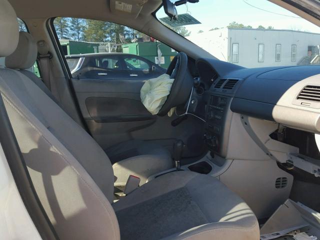 1G1AK58F277143238 - 2007 CHEVROLET COBALT LS WHITE photo 5